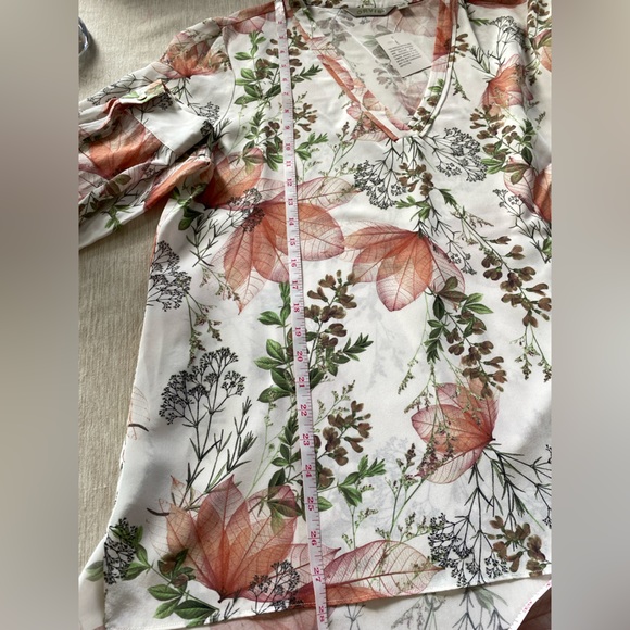 Orvis Women's 100% Silk Floral Button Up Blouse Size Large NEW - Picture 14 of 15